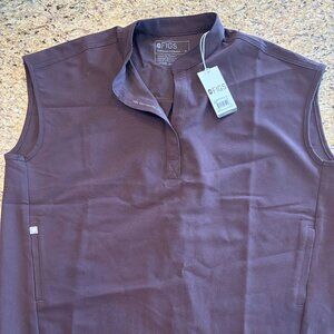 BRAND NEW Figs Scrub top